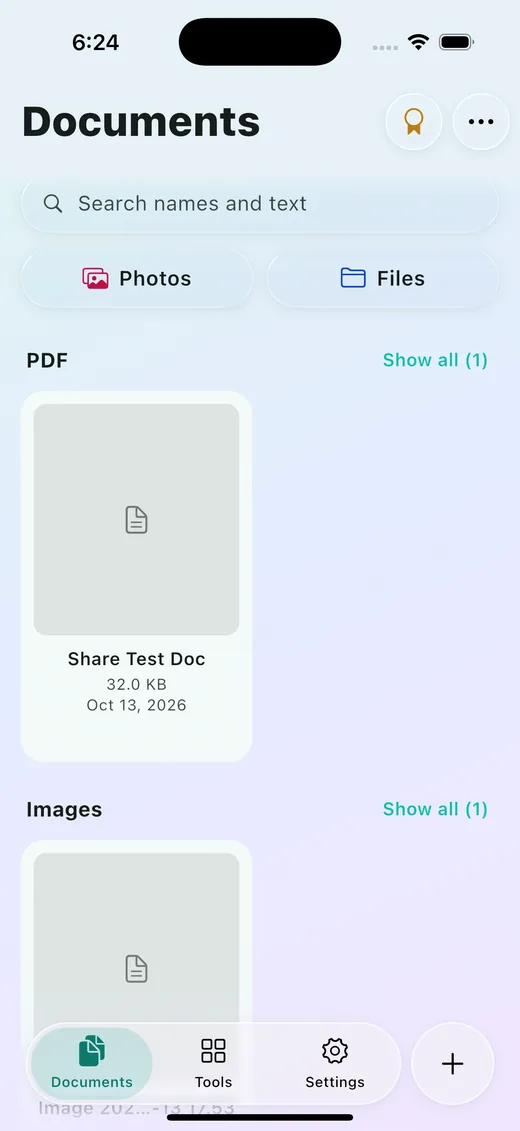 LectoScan library in light mode showing a scanned rental contract.